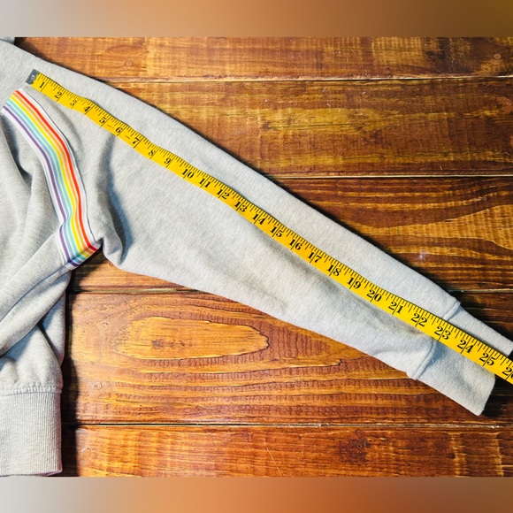 SoulCycle Rainbow Hoodie Jogger Set Gray Matching Sweat Set Athleisure Size M - Picture 9 of 13